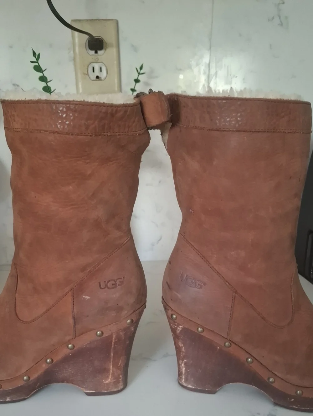 UGG comfortable women